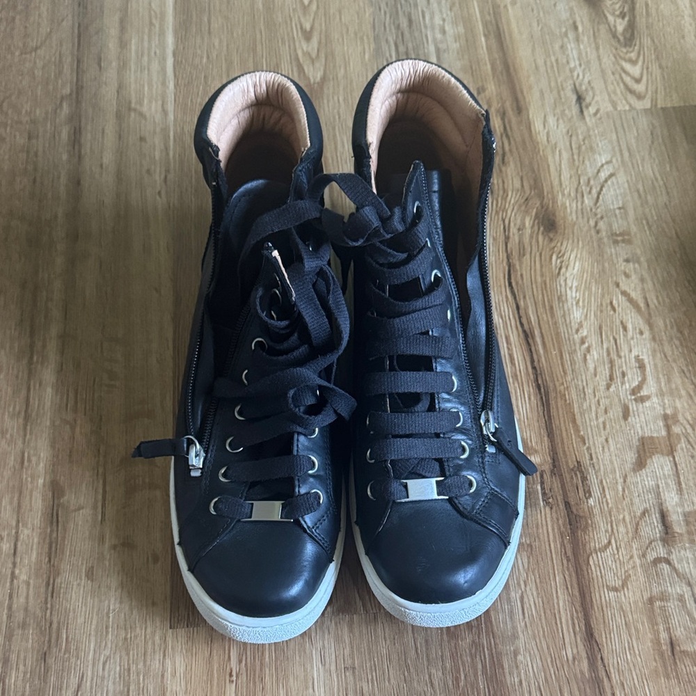 UGG Black High-Top Sneakers - size 11 (never worn)